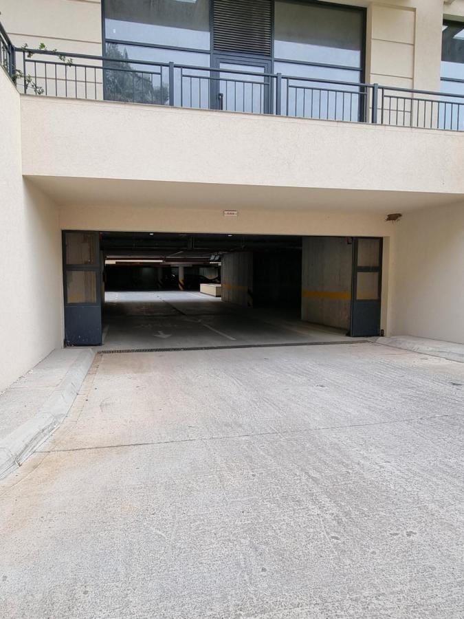 Fantastic New Centre Apartment Podgorica Bagian luar foto
