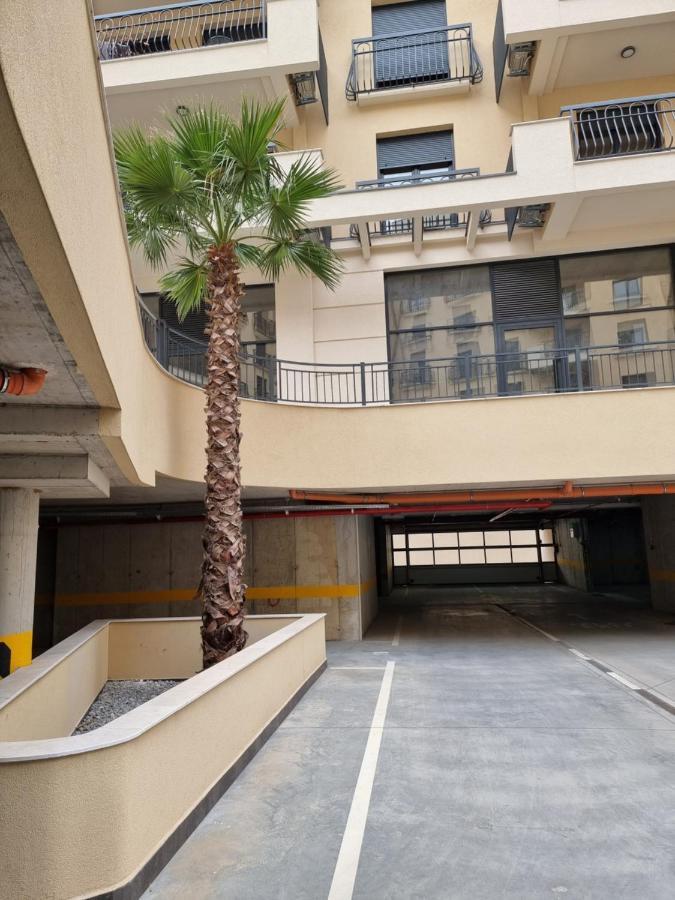 Fantastic New Centre Apartment Podgorica Bagian luar foto