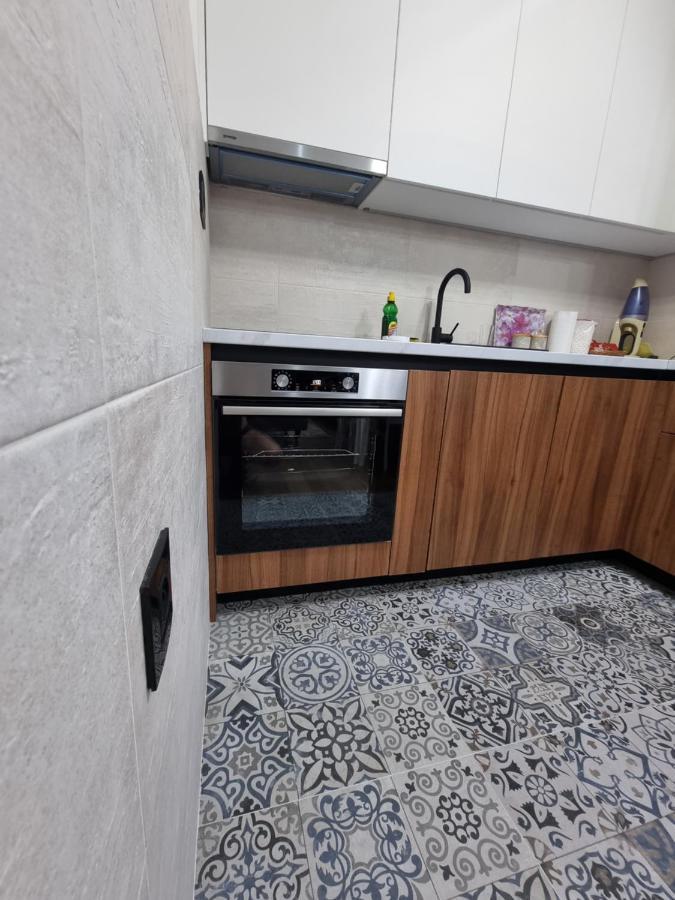 Fantastic New Centre Apartment Podgorica Bagian luar foto