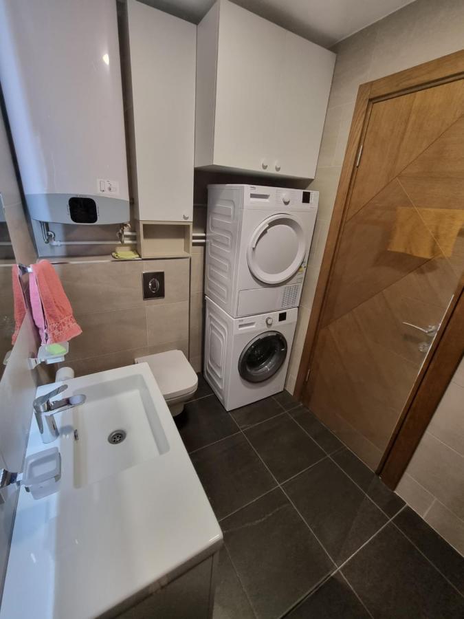 Fantastic New Centre Apartment Podgorica Bagian luar foto
